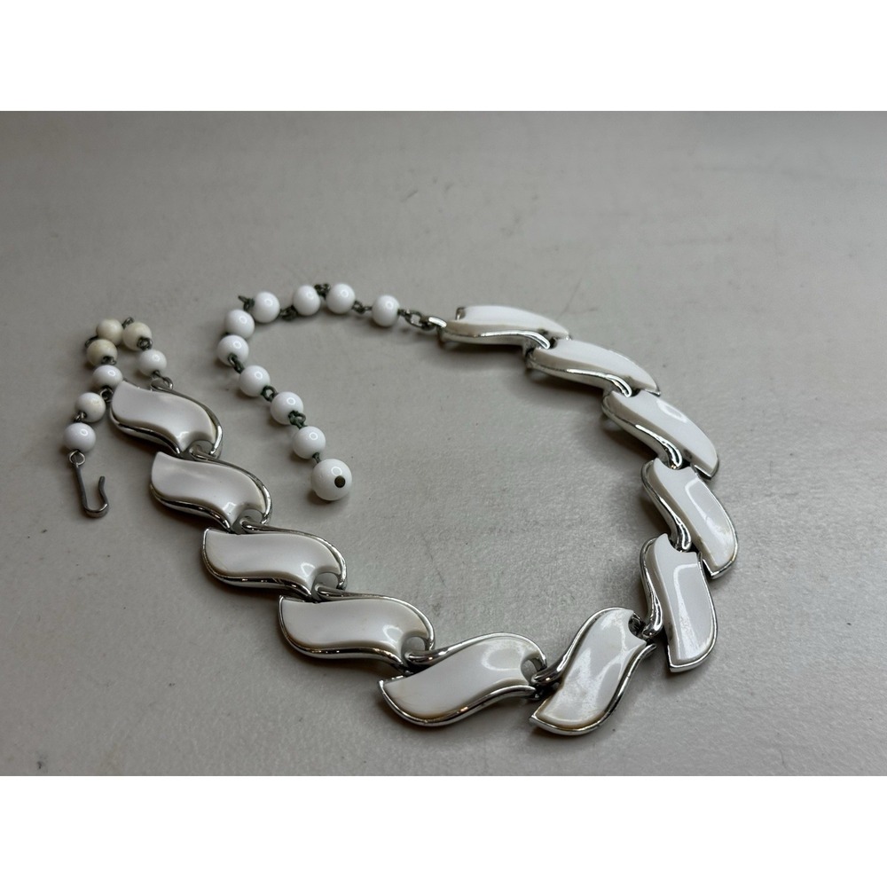 Vintage Coro White Enamel Choker Necklace